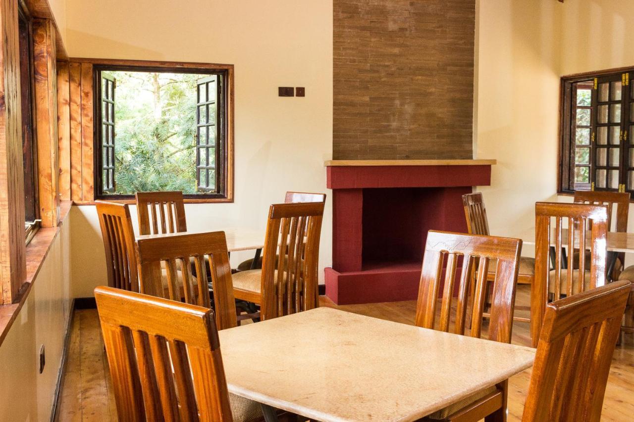 Kuniville Guest House 니에리 외부 사진